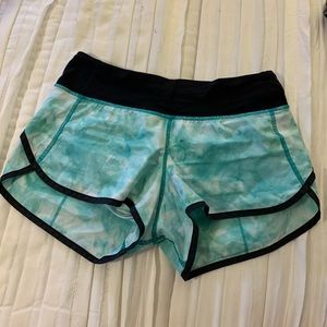 Lulu Lemon Speed Up Shorts